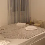 Apartment In -
