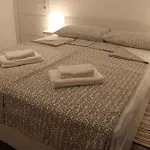 Apartment In - *